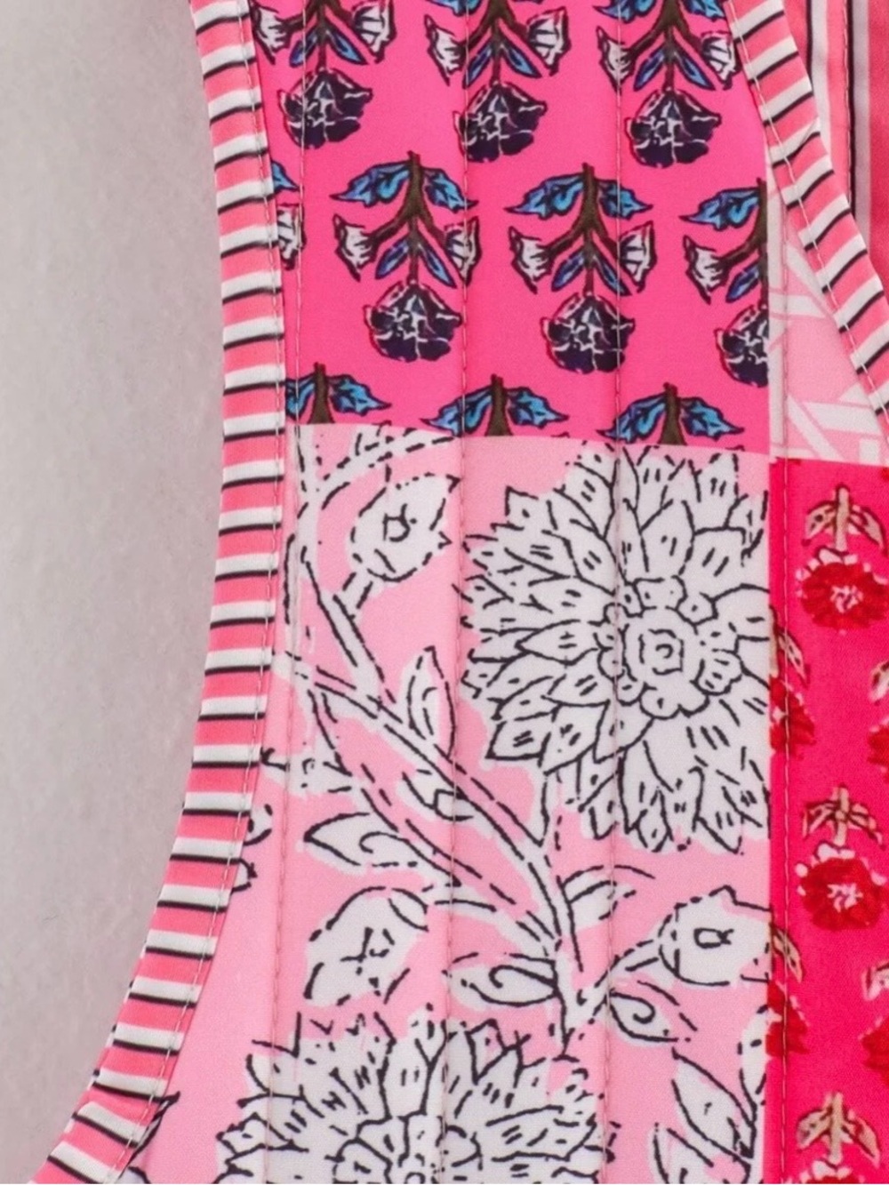 Sz M Miss Sparkling Hot Pink Floral Patchwork Quilt Vest - Picture 10 of 16
